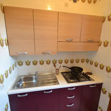Daire Comfy Flat With Garden And Pool *