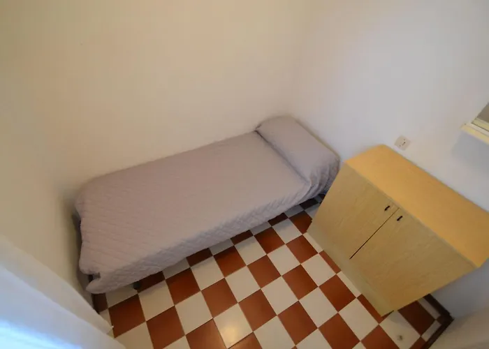 Comfy Flat With Garden And Pool *